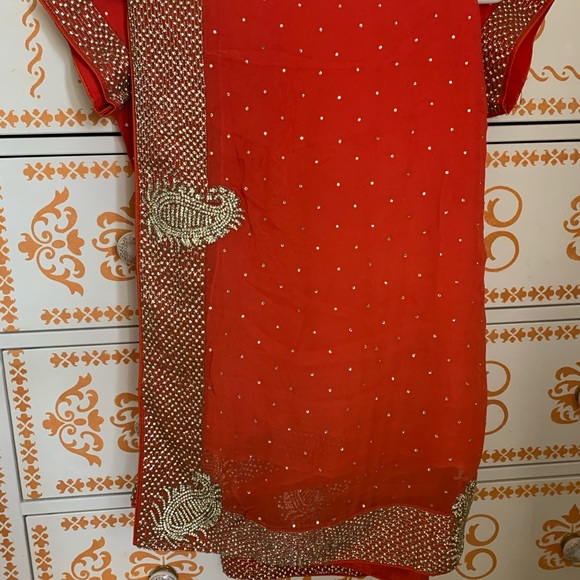 Pure chiffon heavy stones work saree and blouse - Picture 6 of 6